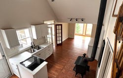 2932 KERNS SCHOOL Road, SPRINGFIELD, WV 26763