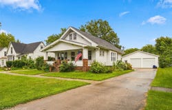 415 N Fremont Street, Stuart, IA 50250