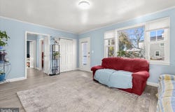 2813 OAK GROVE, LANSDOWNE, MD 21227