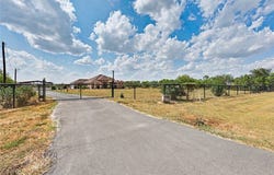 894 County Road 465, Alice, TX 78332