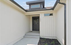 701 SE 21st Street, Oak Grove, MO 64075