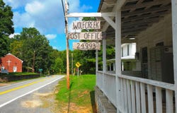 829 Skaggs Road, Wolfcreek, WV 24993