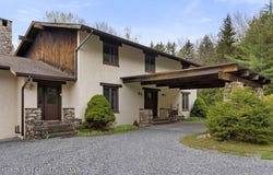 6424 Ny-23a, Hunter, NY 12442