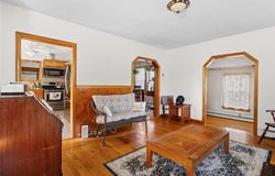 11 Yale Avenue, Warwick, RI 02888