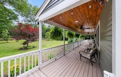 115 River Rd, Rutland, MA 01543