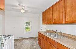 5448 Dupont Avenue N, Brooklyn Center, MN 55430