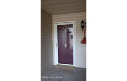 7802 Alfred Schlatter Dr, Louisville, KY 40214