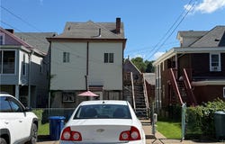 1029 Chartiers Ave, Elliott, PA 15220