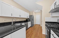 1644 Windward Avenue, Naperville, IL 60563