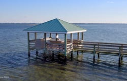 313 Cannonsgate Drive, Newport, NC 28570
