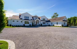 5 Michaels Way, Westhampton Beach, NY 11978