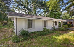 6548 George Washington Drive, Jackson, MS 39213