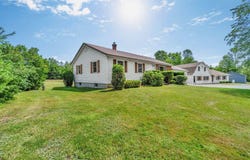 732 Main Street, Corinth, ME 04427