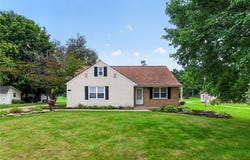 1100 Fairfield School Road, Columbiana, OH 44408