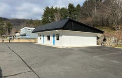 1039 N Independence Ave., Independence, VA 24348
