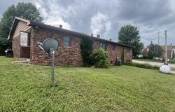 705 E MAIN Street, Linn, MO 65051