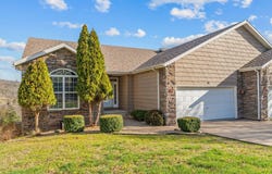 511 Cozy Lane, Branson, MO 65616