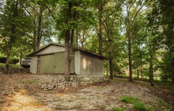 84 Arrowhead Road, Eddyville, KY 42038