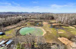 1908 Herbert Ln, Louisville, KY 40272