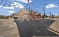 94 E BROWNING Road, BELLMAWR, NJ 08031