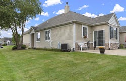 15749 Cove Circle S, Plainfield, IL 60544