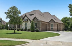 204 Falcon Point Drive, Heath, TX 75032
