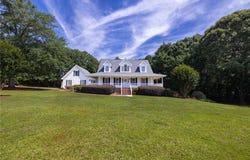 105 Planters Drive, Seneca, SC 29678
