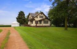 1250 Highway 7 E, Hutchinson, MN 55350