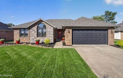 509 Willowdale Court, Nixa, MO 65714