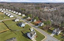1006 Mallard Point, Hoschton, GA 30548