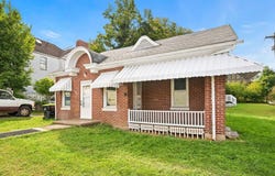 108 Valley St., Pulaski, VA 24301