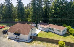 68964 WILDWOOD Rd, NorthBend, OR 97459