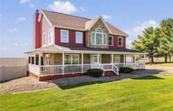 5616 Faircrest Street SW, Canton, OH 44706