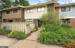 162 KIRKBRIDE Road, VOORHEES, NJ 08043