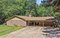 410 S Willis Street, Daingerfield, TX 75638