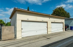 1820 N Hollywood, Burbank, CA 91505