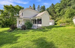 116 Richardson St, Warren, MA 01083