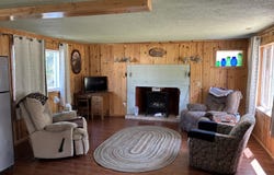6308 E Dorothy Avenue, Indian River, MI 49749