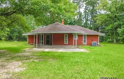 13990 Hartman Ln, Walker, LA 70785