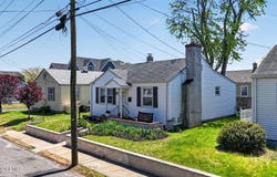 130 Stockton Avenue, Ocean Grove, NJ 07756