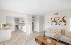 864 Angelus, San Diego, CA 92114