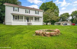 2127 Shipetown Rd, Mascot, TN 37806