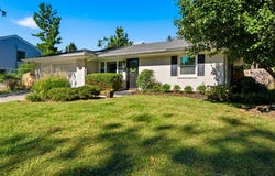 3475 Greentree Road, Lexington, KY 40517