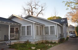 705 E Lamar, CROCKETT, TX 75835