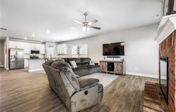 2041 Tallgrass Terrace, Centerton, AR 72719