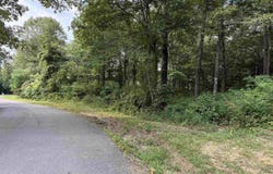 16 Camp Road, Melbourne, AR 72556