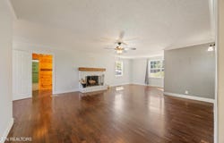 4300 Browder Hollow Rd, Lenoir City, TN 37771