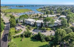 35 LIBRARY, Westhampton Beach, NY 11978