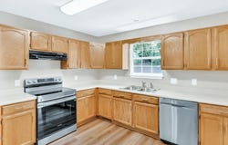 112 Boardwalk, Bristol, TN 37620