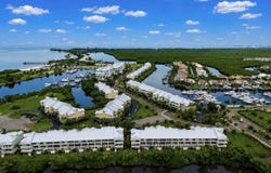 3228 MANGROVE POINT Drive, RUSKIN, FL 33570